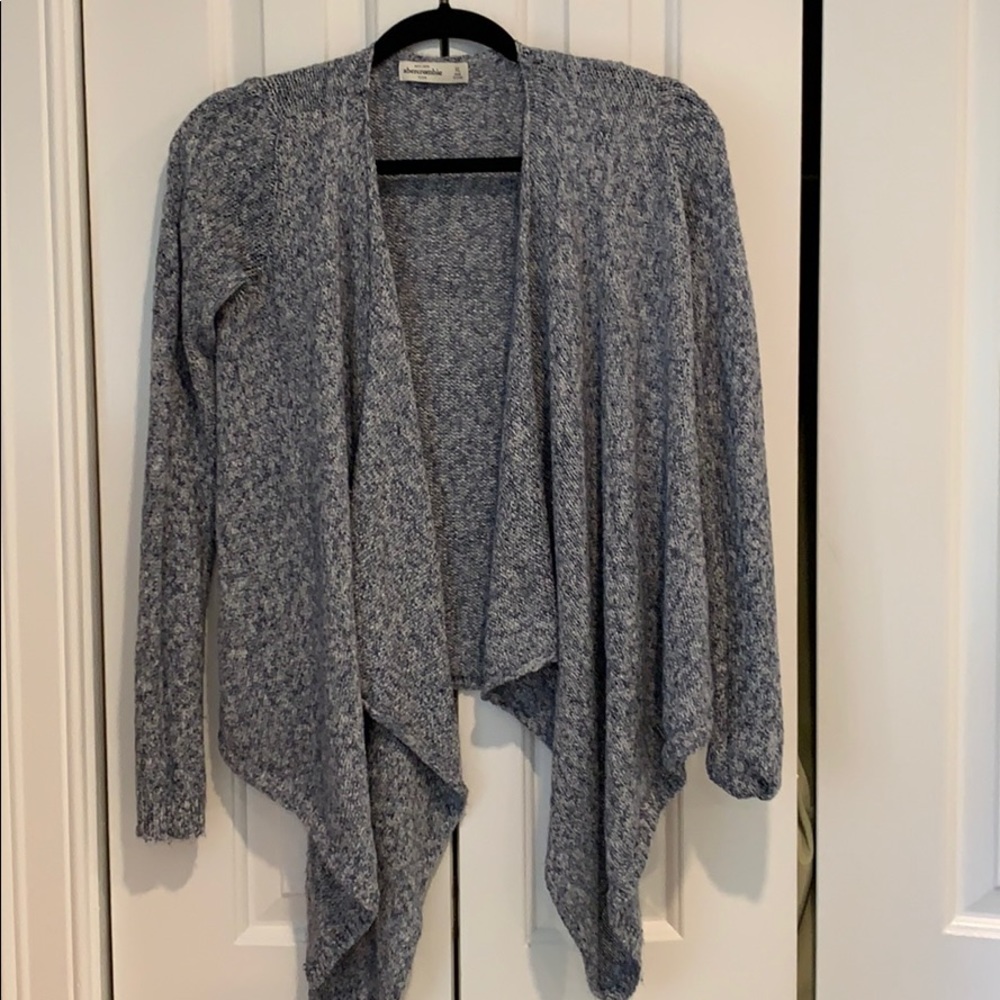 Abercrombie kids sweater. XL